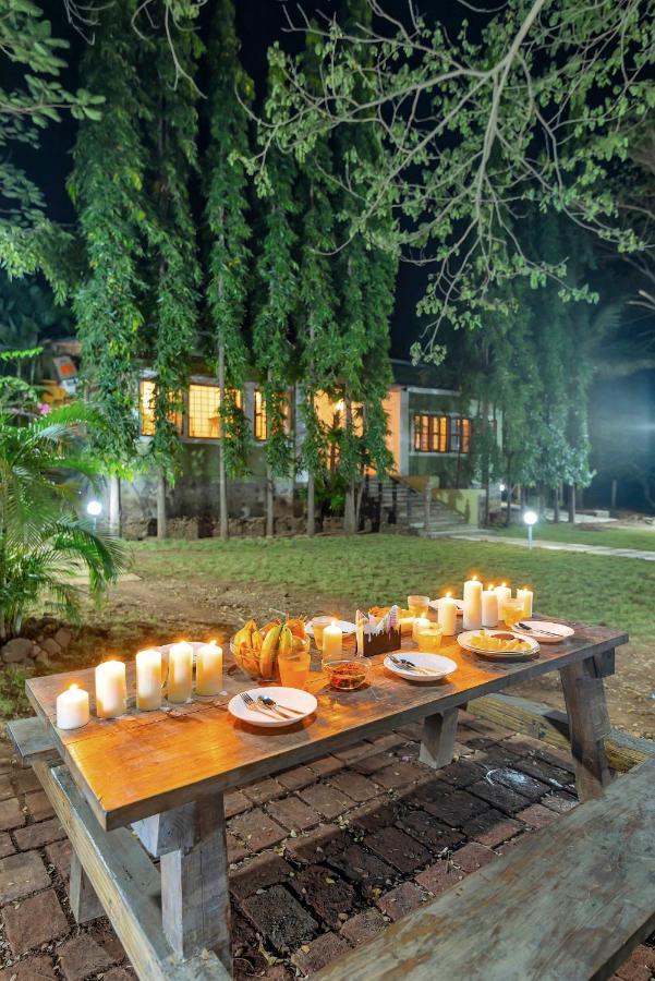Saffronstays Laburnum House, Wada - Palghar Bagian luar foto