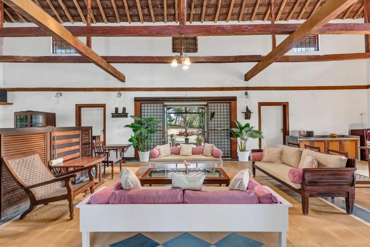 Saffronstays Laburnum House, Wada - Palghar Bagian luar foto