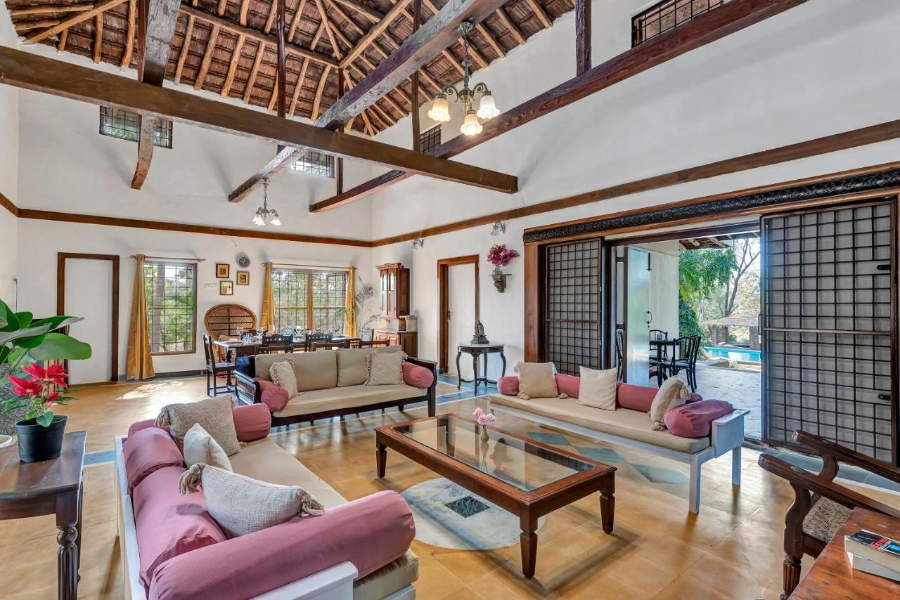 Saffronstays Laburnum House, Wada - Palghar Bagian luar foto